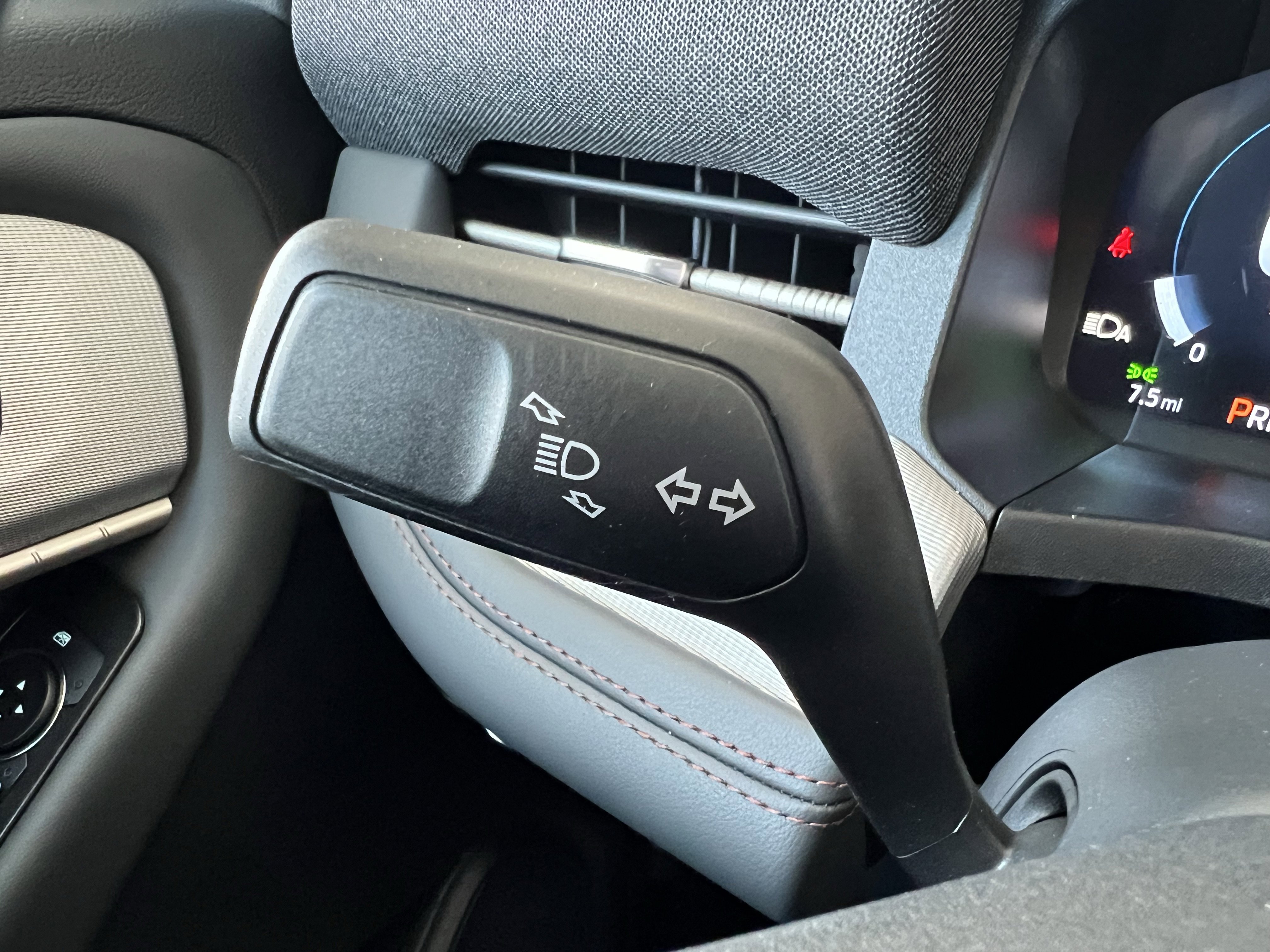 New 2026 Ford Explorer Active AWD/4WD image 31
