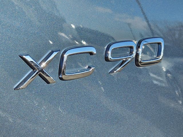 New 2026 Volvo XC90 T8 Plus w/ Protection Package image 18