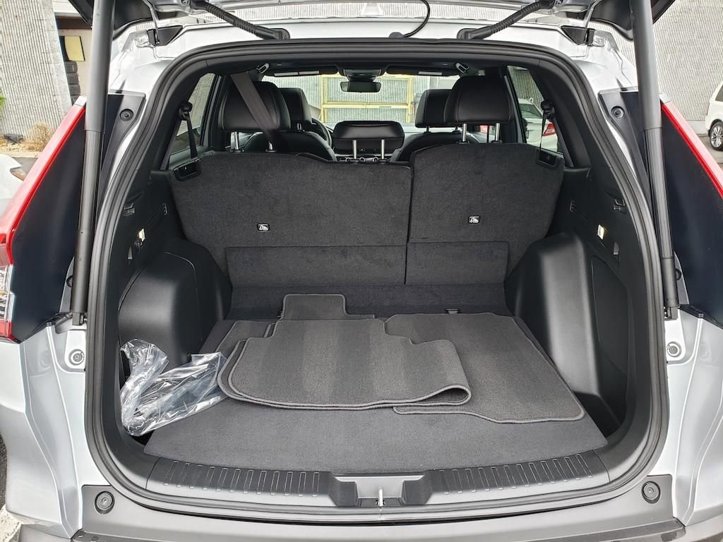 Used 2026 Honda CR-V Sport Touring image 8