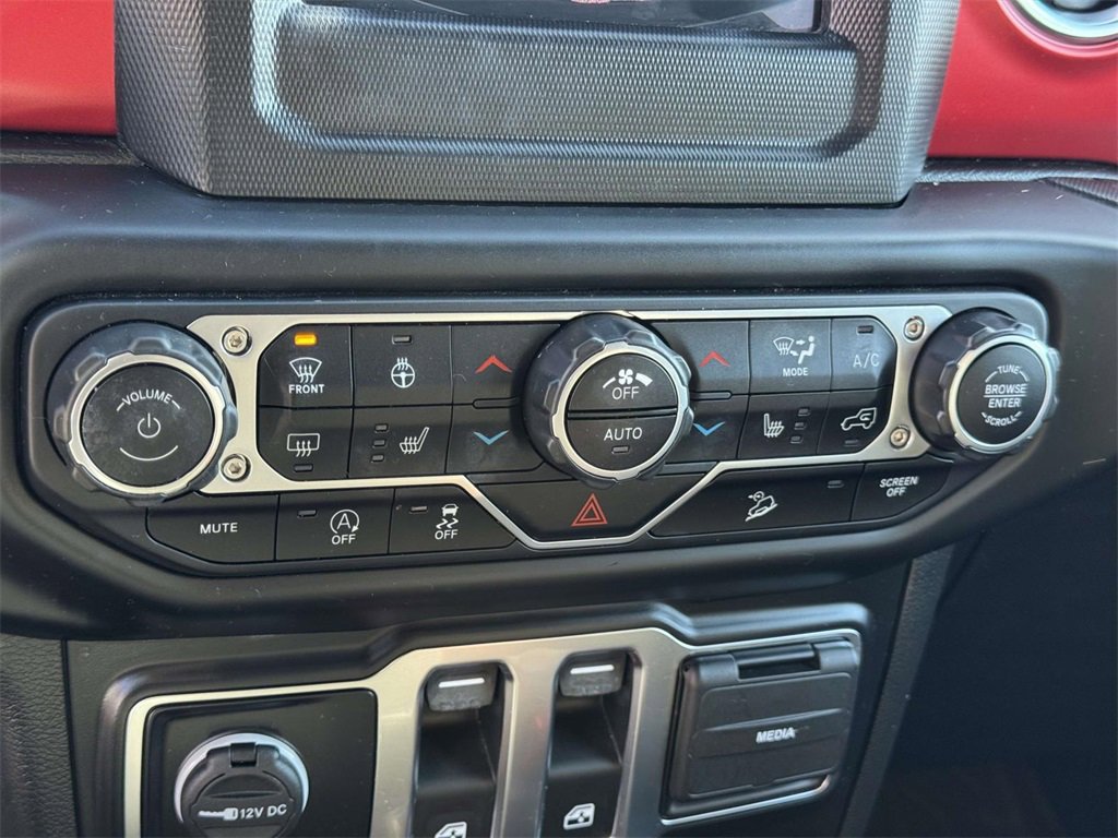 Used 2021 Jeep Wrangler Rubicon w/ Cold Weather Group image 5