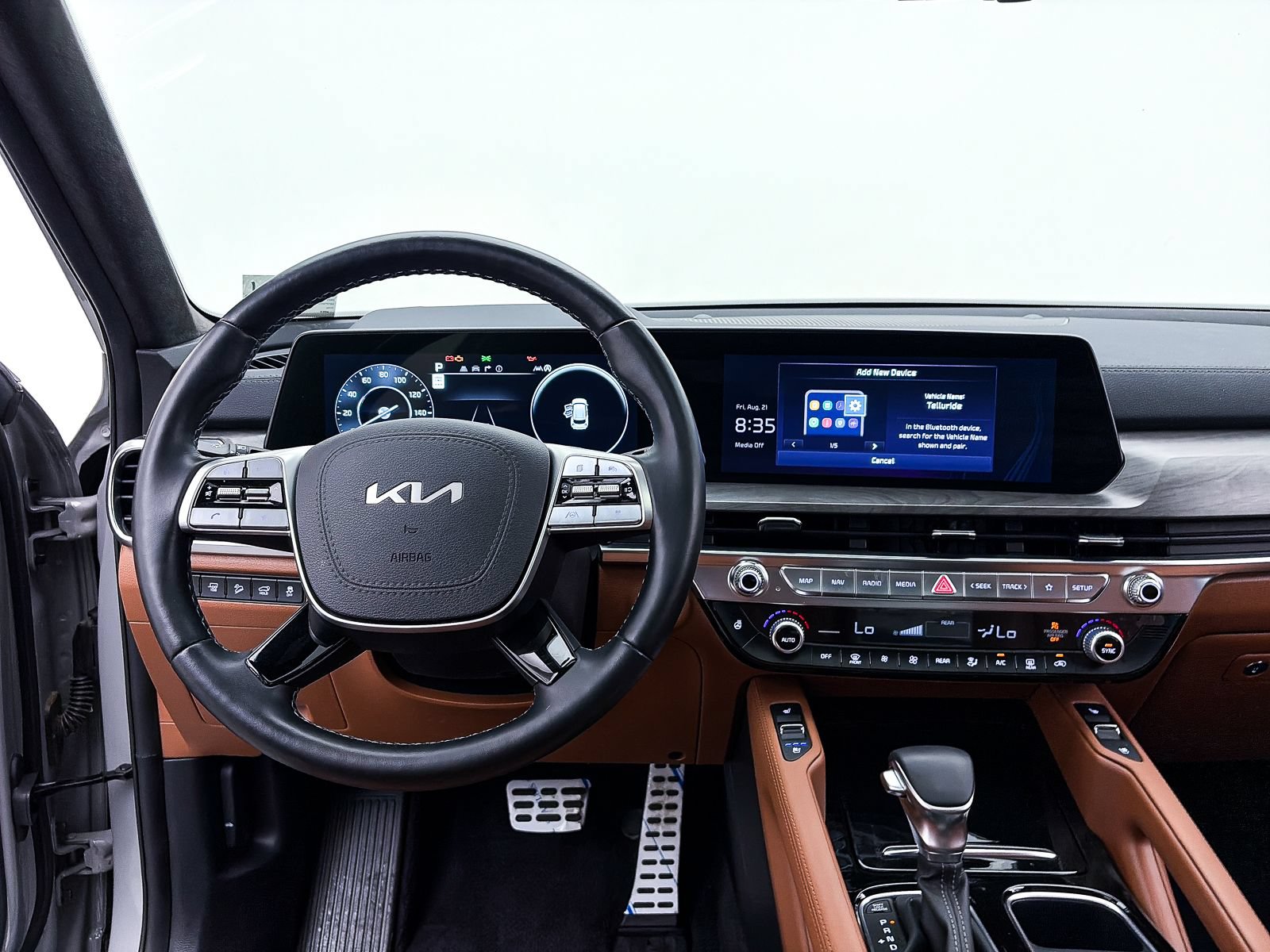 Certified 2025 Kia Telluride SX Prestige X-Pro AWD/4WD image 6