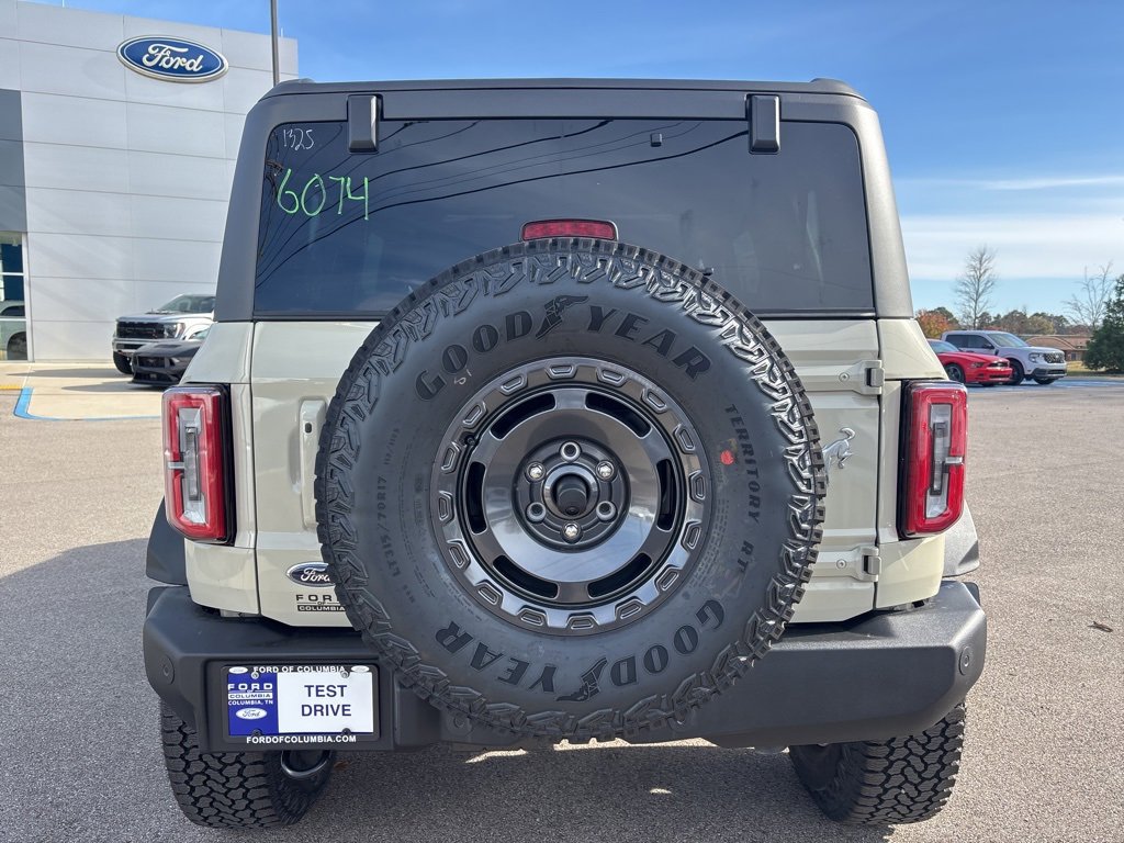 New 2025 Ford Bronco Outer Banks w/ Sasquatch Package image 7