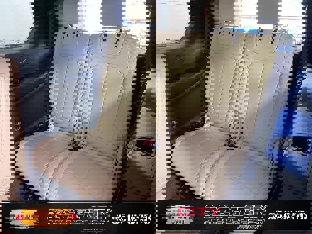 New 2025 Jeep Grand Cherokee L Limited image 31