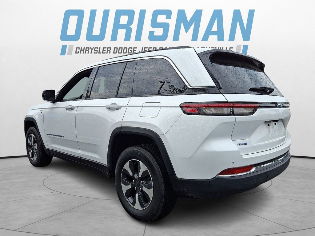 Used 2024 Jeep Grand Cherokee Limited 4xe image 4