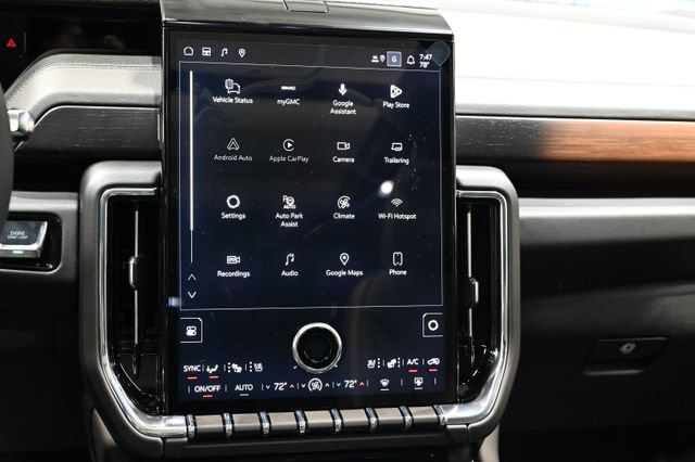 New 2026 GMC Yukon XL Denali w/ Sun & Power Step Package AWD/4WD image 17