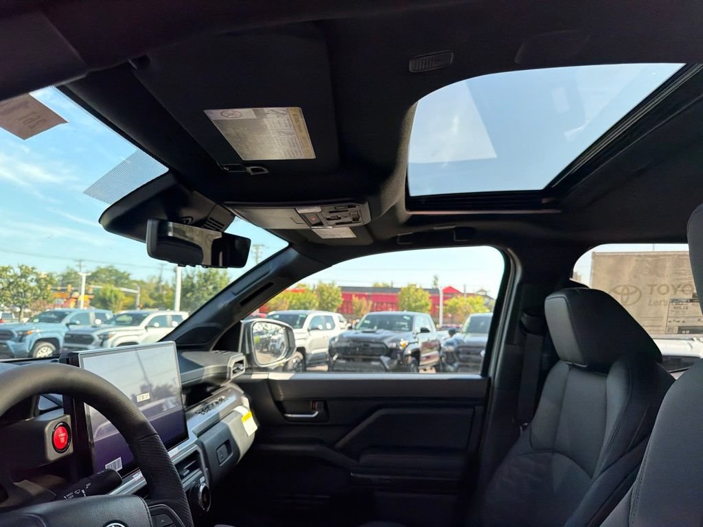 New 2026 Toyota Tacoma TRD Off-Road w/ TRD Off Road Premium Package AWD/4WD image 9