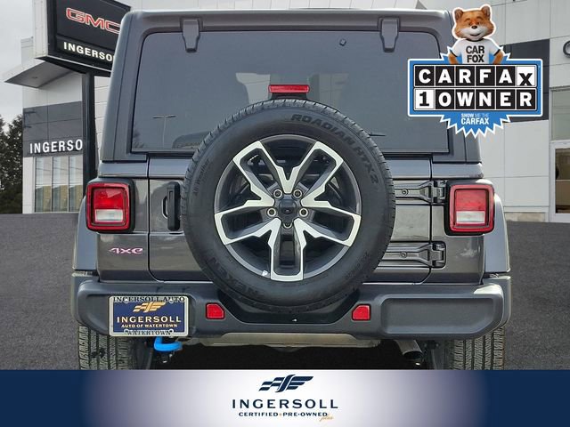 Used 2024 Jeep Wrangler Unlimited image 23