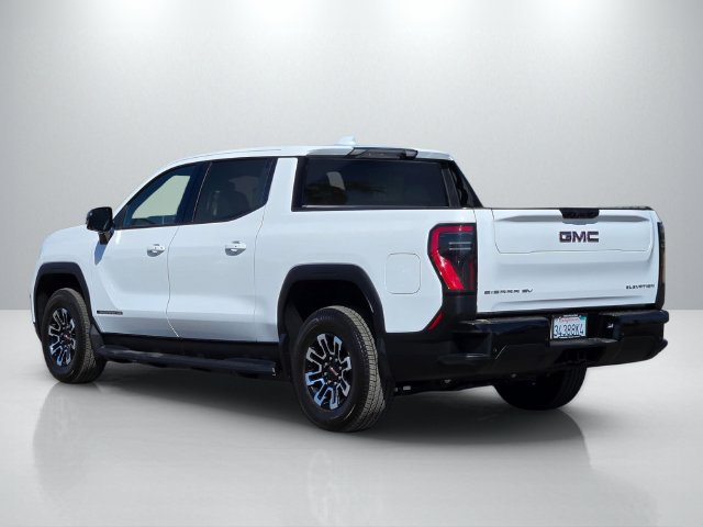 Used 2026 GMC Sierra EV Elevation AWD/4WD image 6