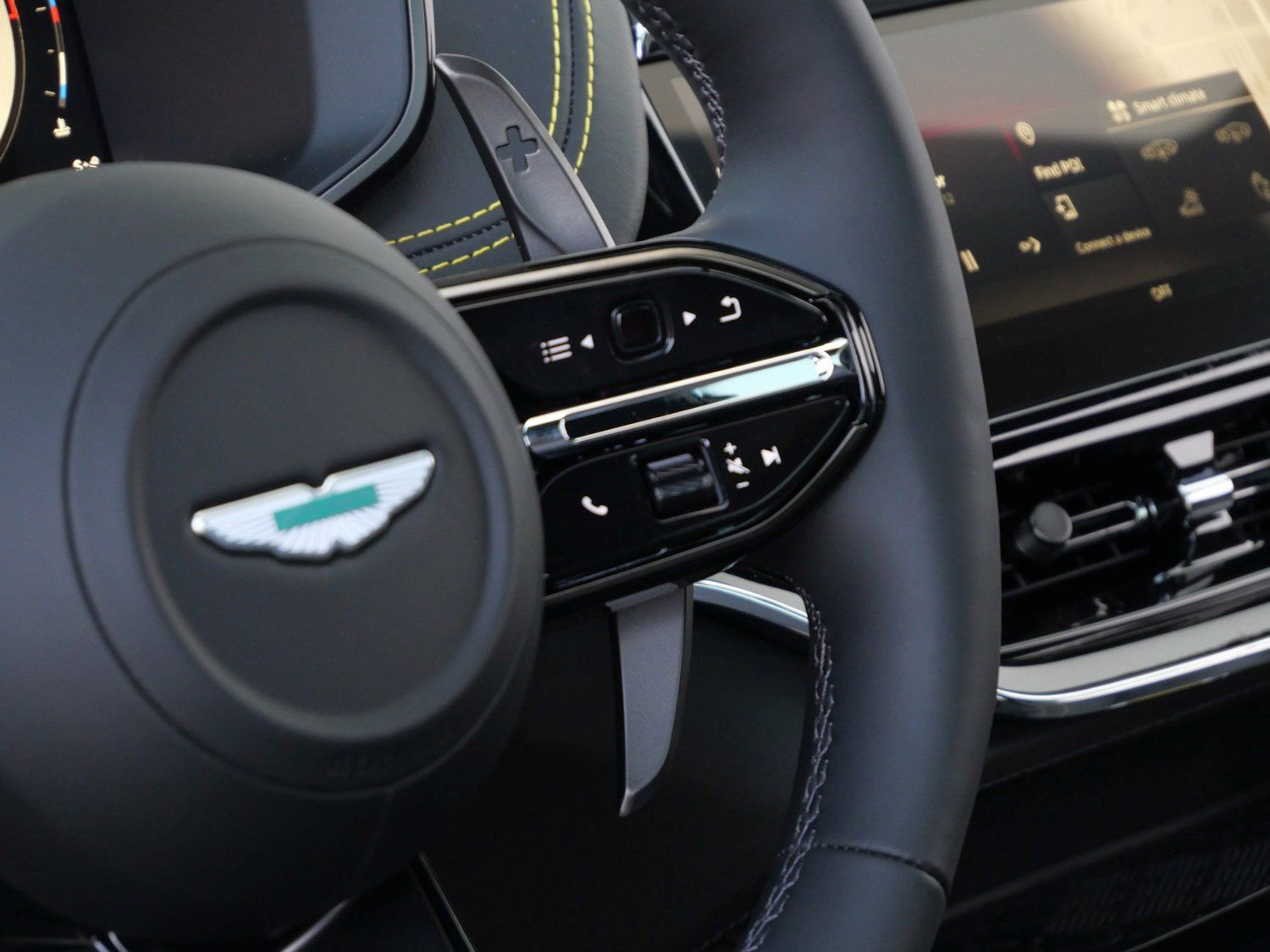 New 2026 Aston Martin DBX S AWD/4WD image 17