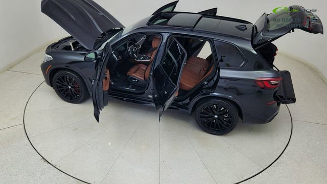 Used 2022 BMW X5 M50i w/ Executive Package AWD/4WD image 87