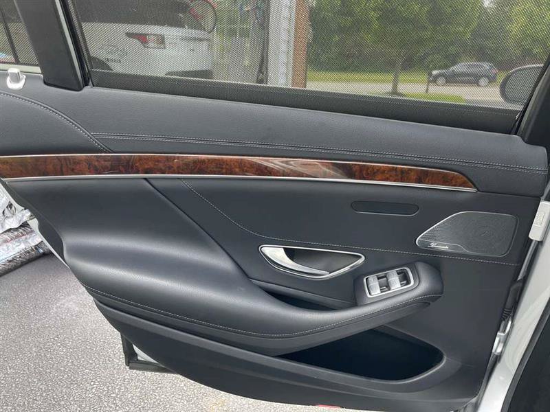 Used 2015 Mercedes-Benz S 550 4MATIC Sedan image 90