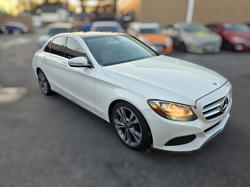 Used 2018 Mercedes-Benz C 300 Sedan w/ Multimedia Package image 4