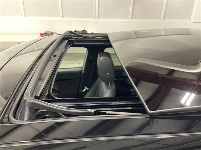 Used 2024 Land Rover Range Rover Evoque S image 32