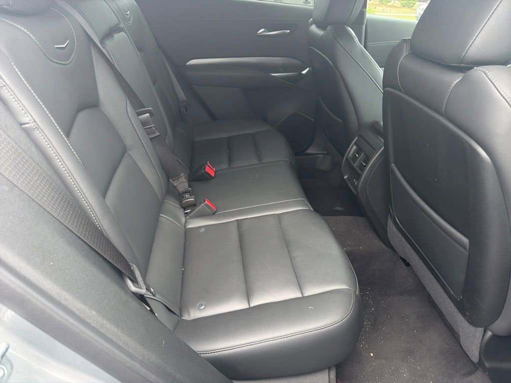Used 2025 Cadillac XT4 Premium Luxury FWD image 15