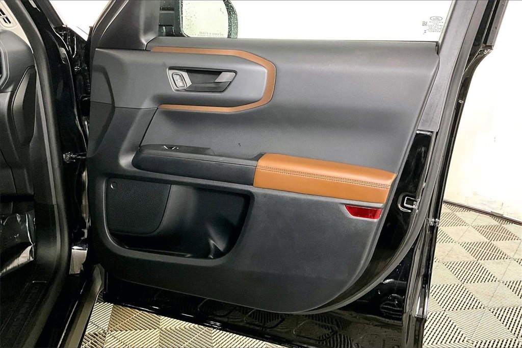 Used 2024 Ford Bronco Sport Outer Banks image 23