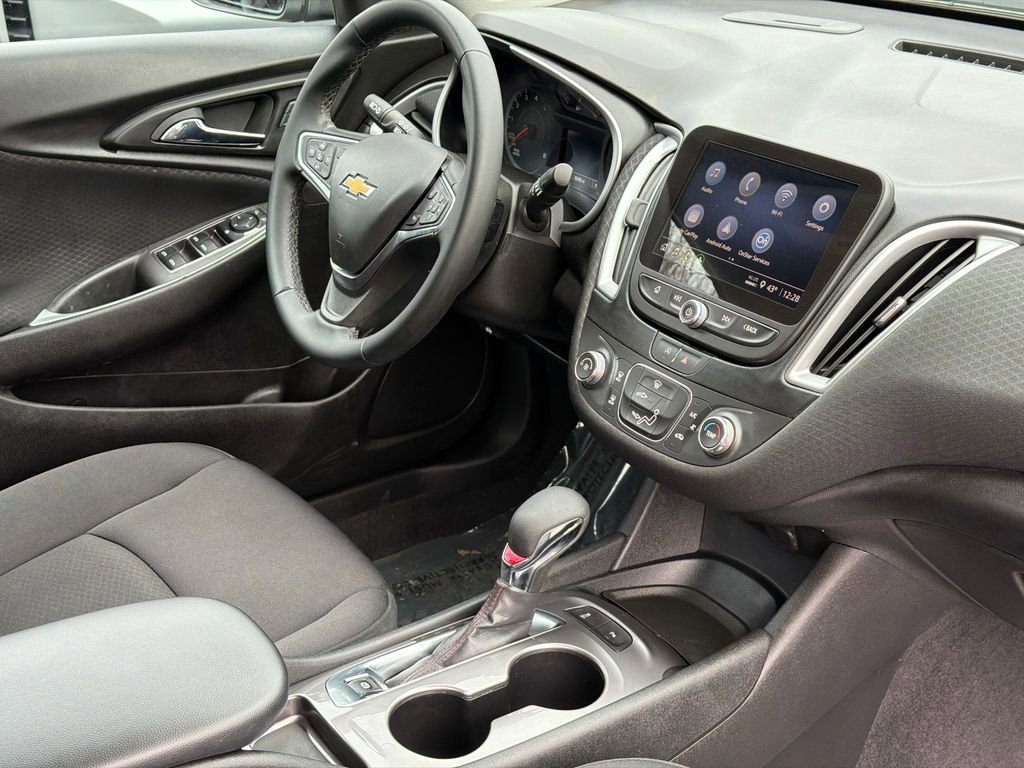 Used 2024 Chevrolet Malibu RS image 7