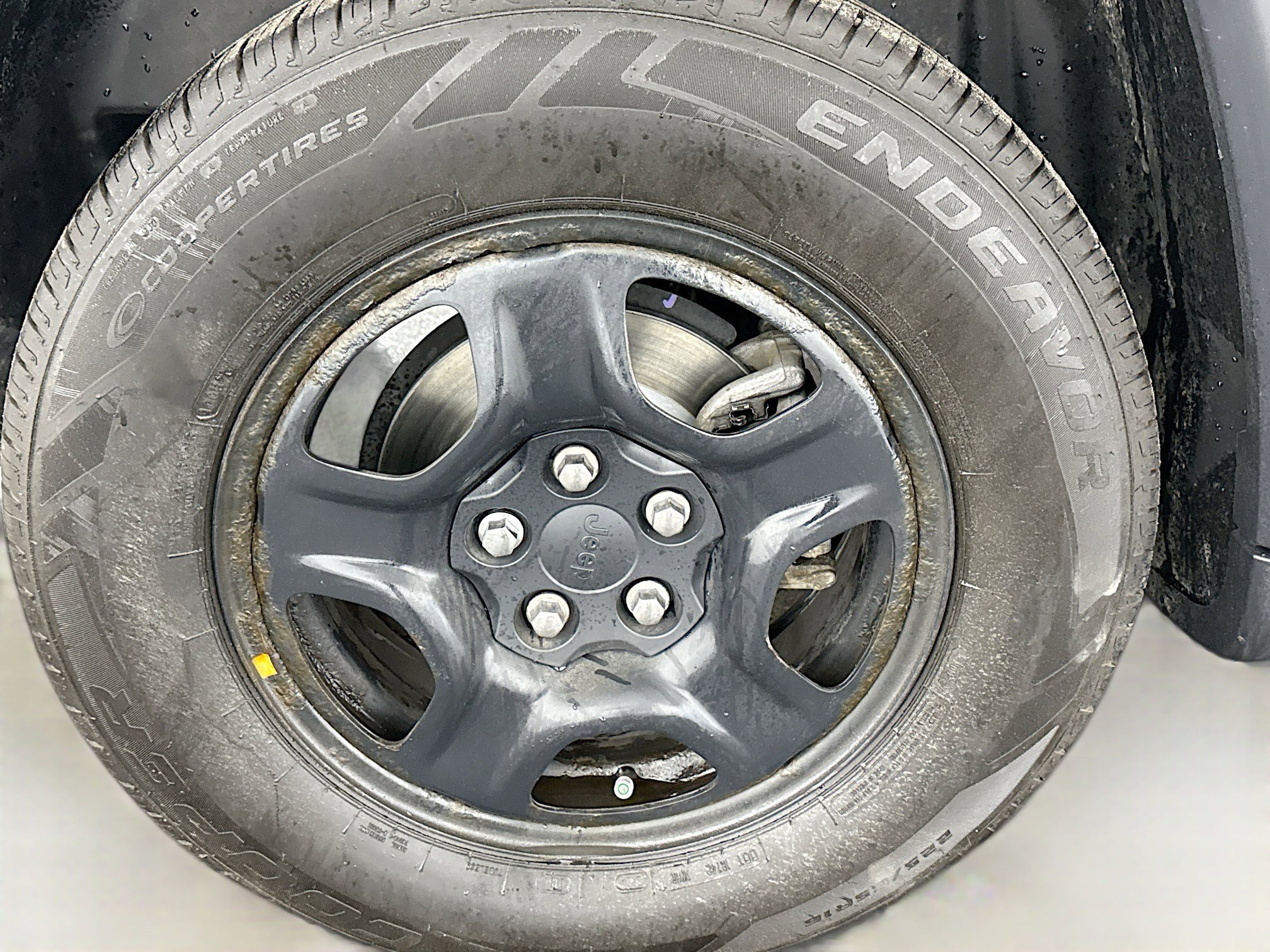 Used 2020 Jeep Compass Sport image 37