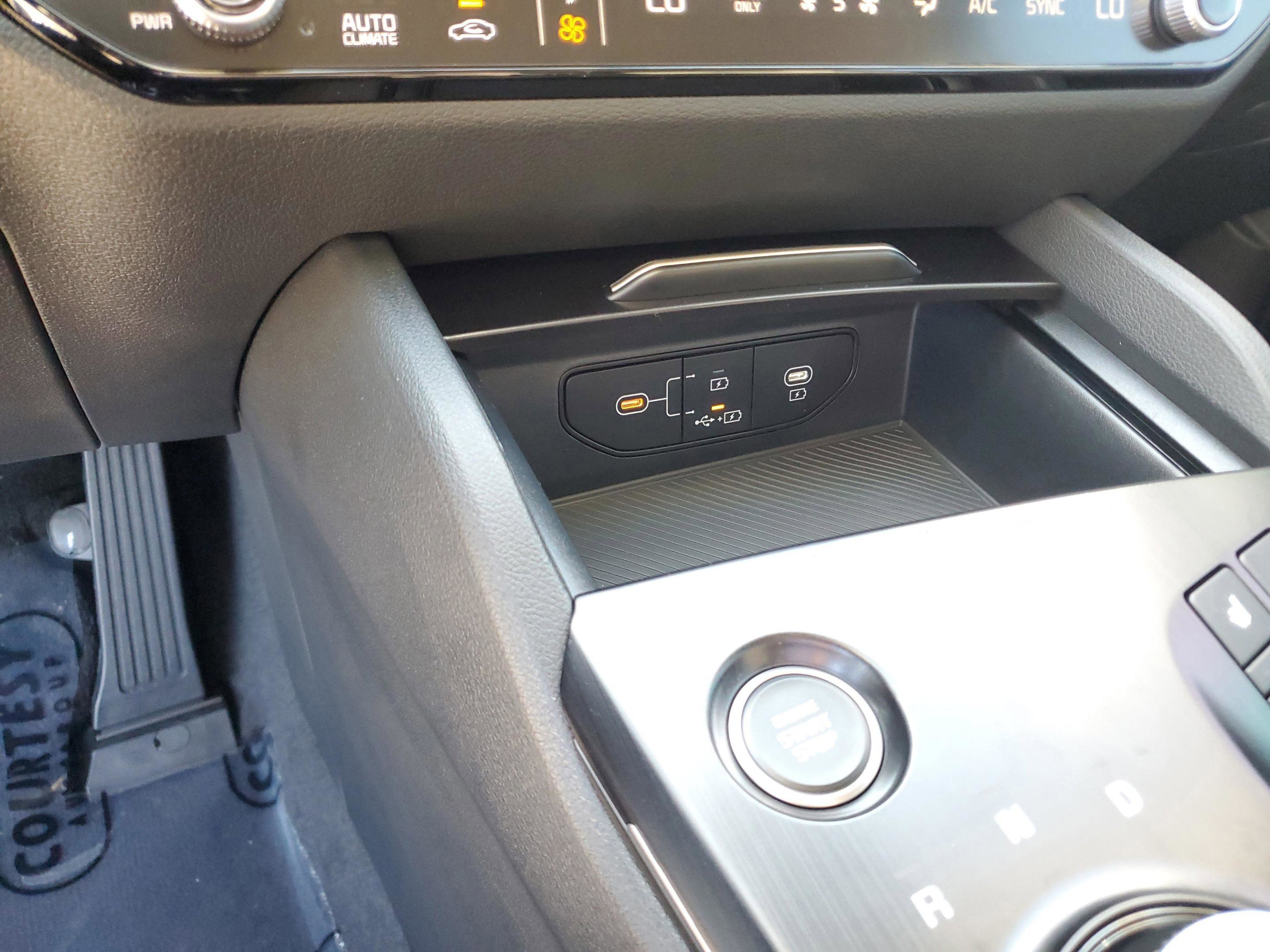 New 2026 Kia Sportage S image 9