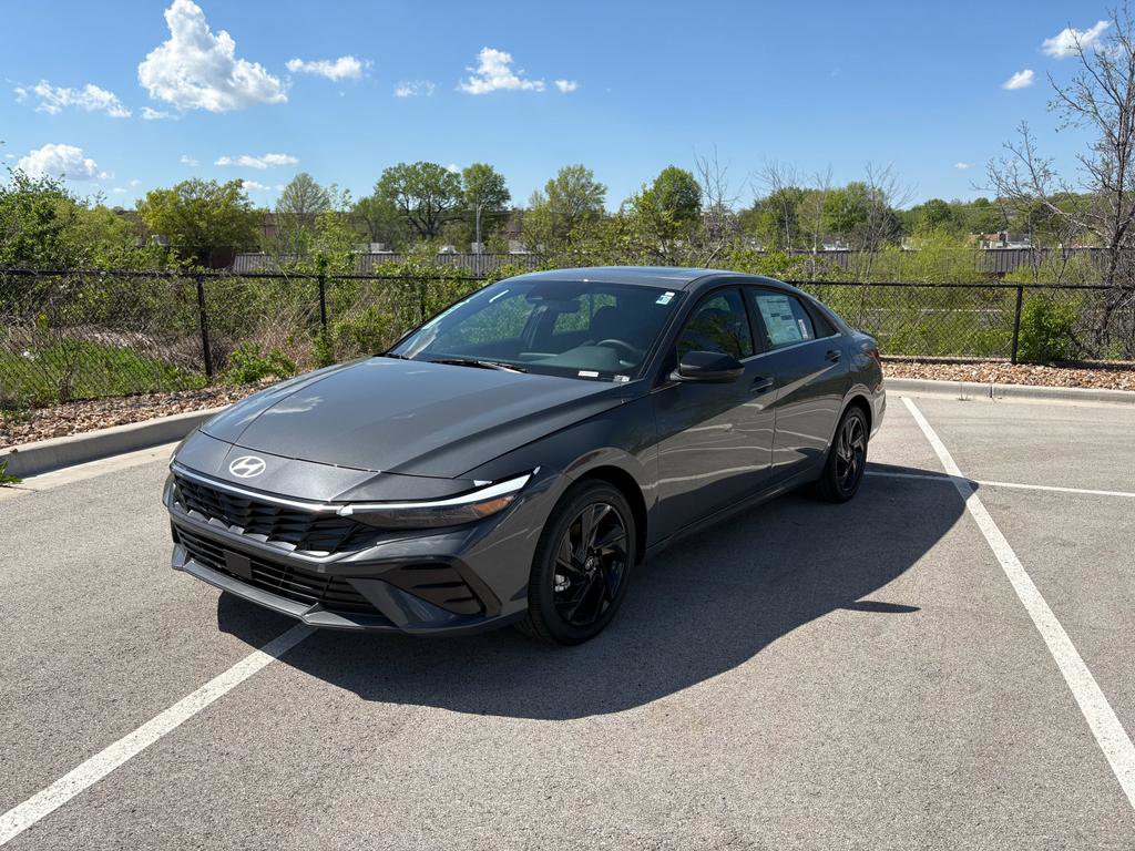New 2026 Hyundai Elantra SEL Sport Premium