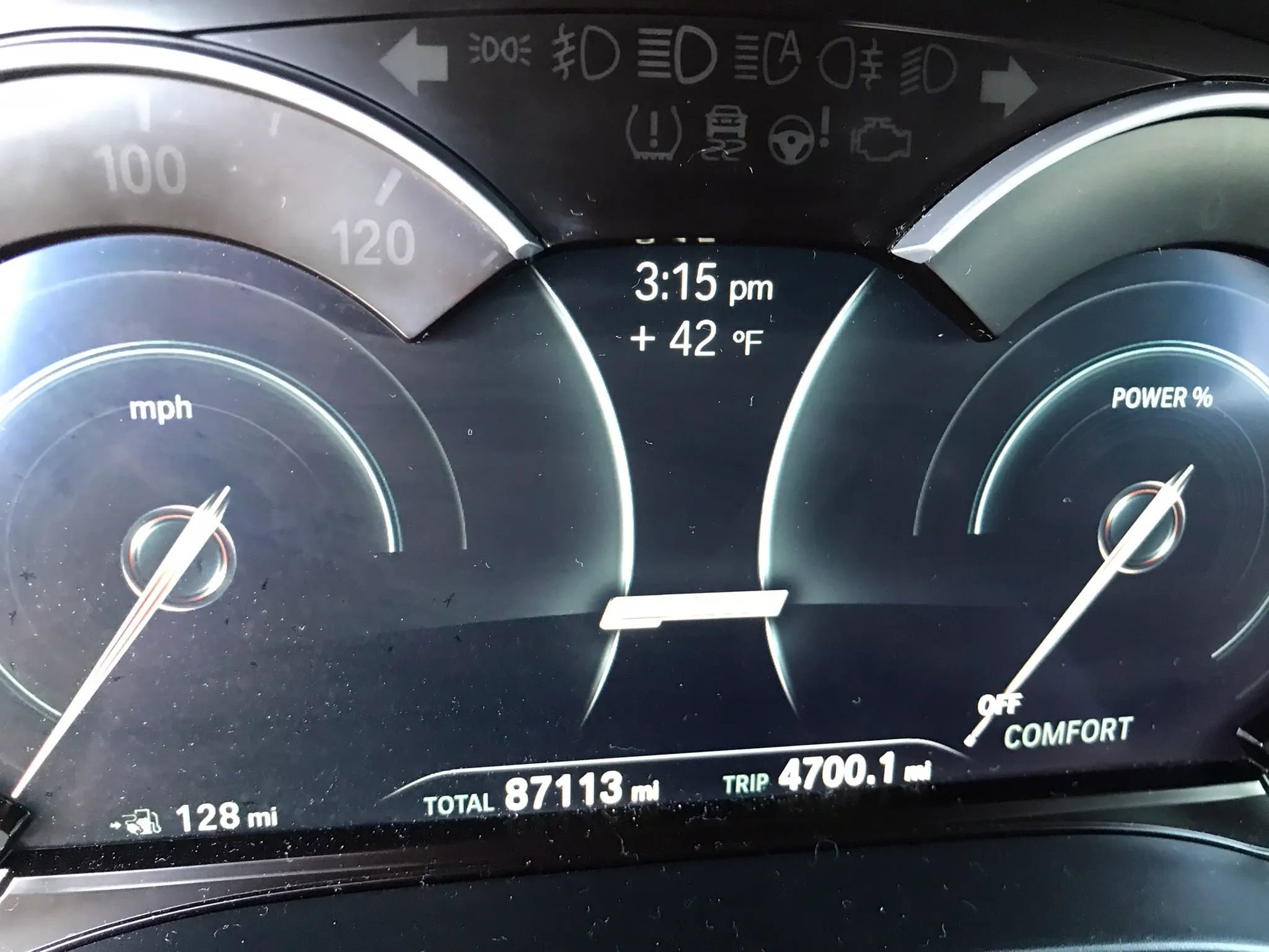 Used 2018 BMW 530e xDrive w/ Premium Package 2 AWD/4WD image 19