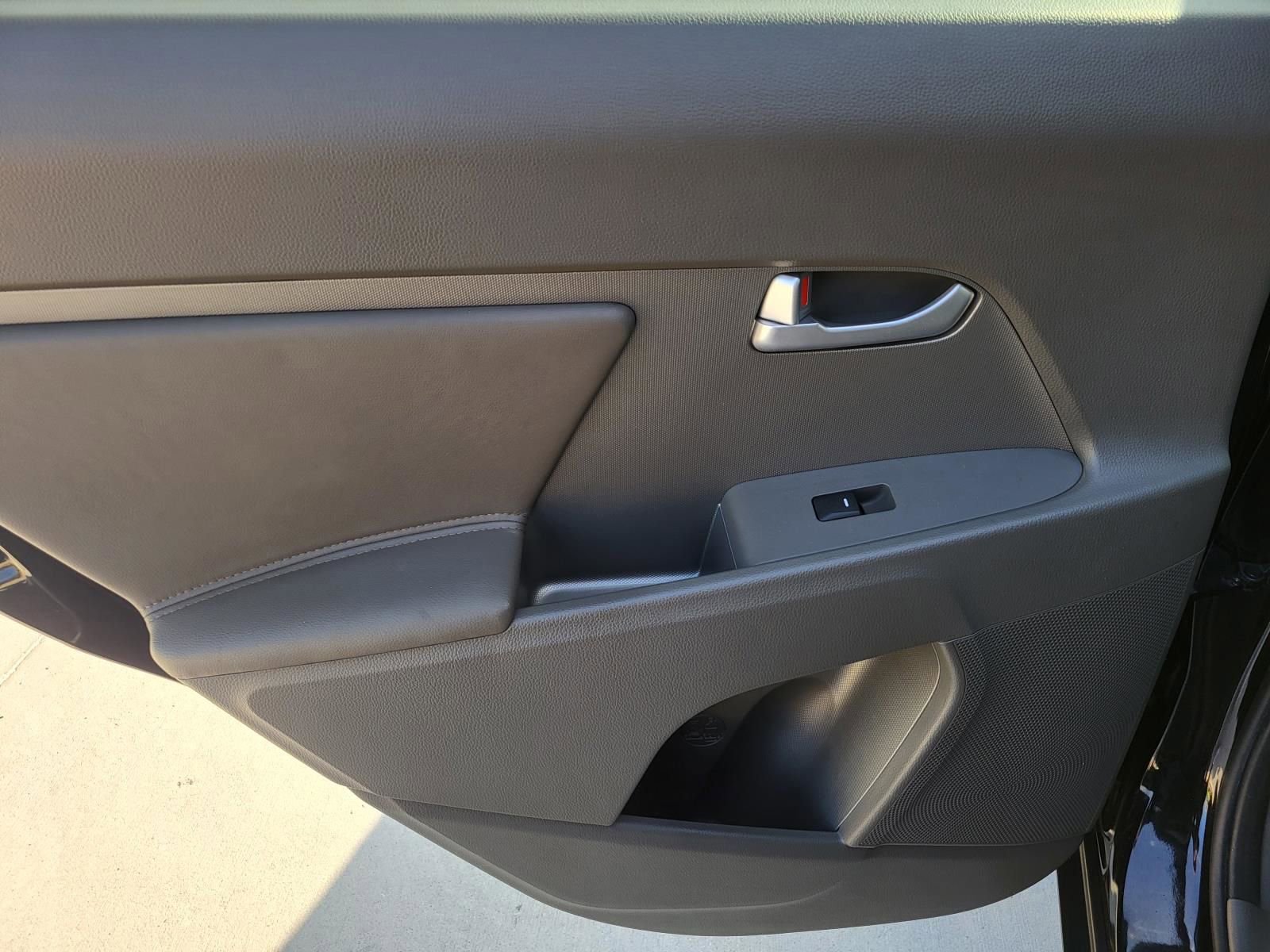 Used 2012 Kia Sportage EX w/ EX Premium Pkg image 11