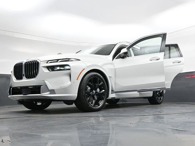 New 2026 BMW X7 xDrive40i image 41