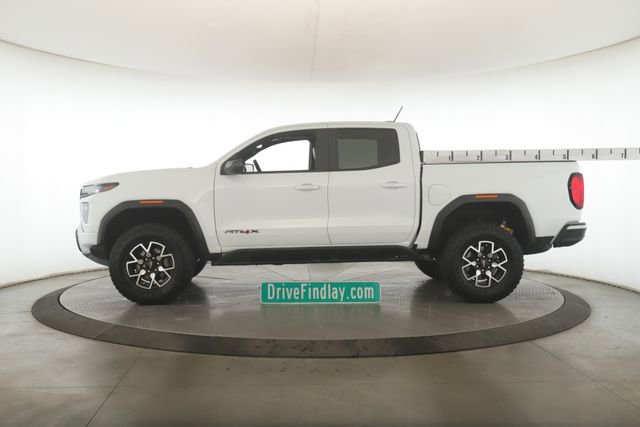 Used 2024 GMC Canyon AT4X image 9