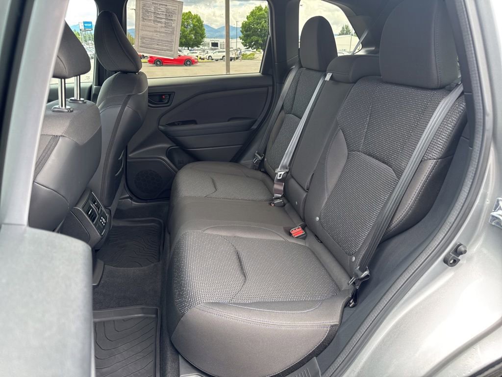 Used 2026 Subaru Forester Premium AWD/4WD image 11