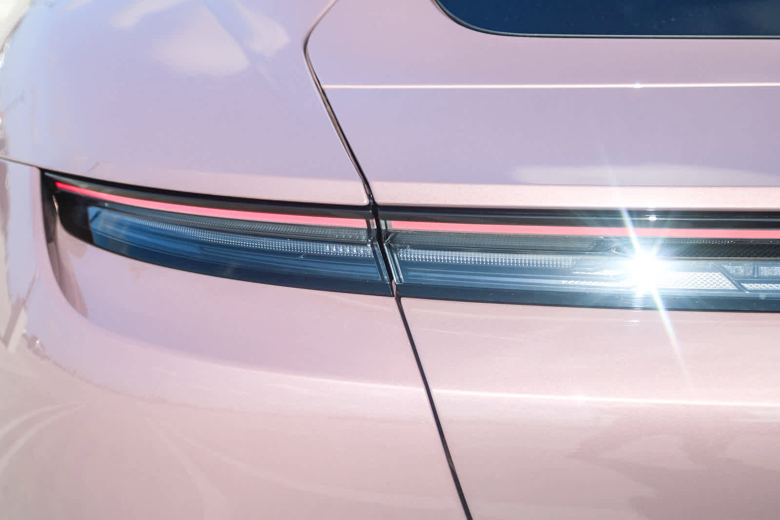 Used 2025 Porsche Taycan 4S image 10