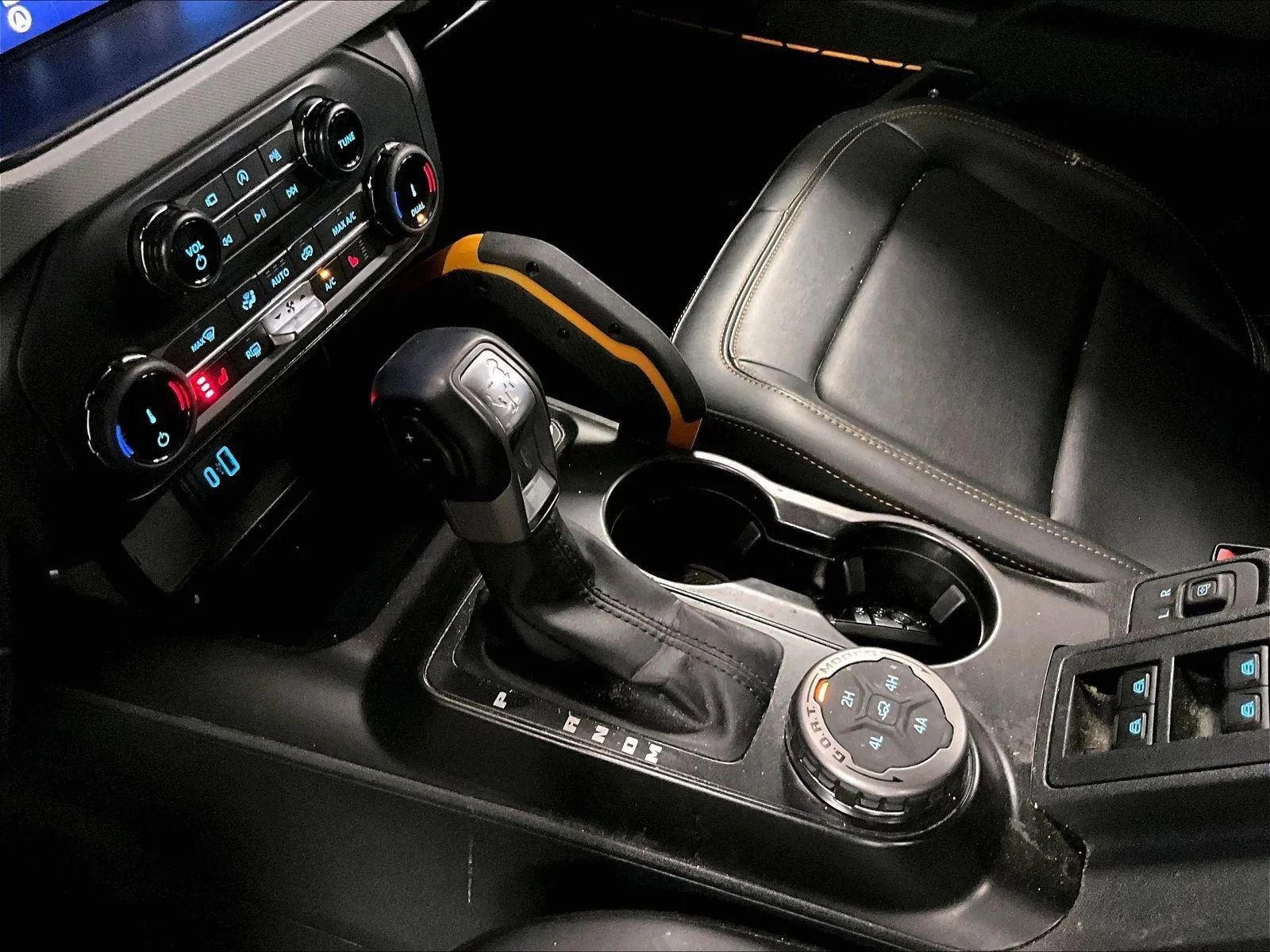 Certified 2022 Ford Bronco Badlands image 16