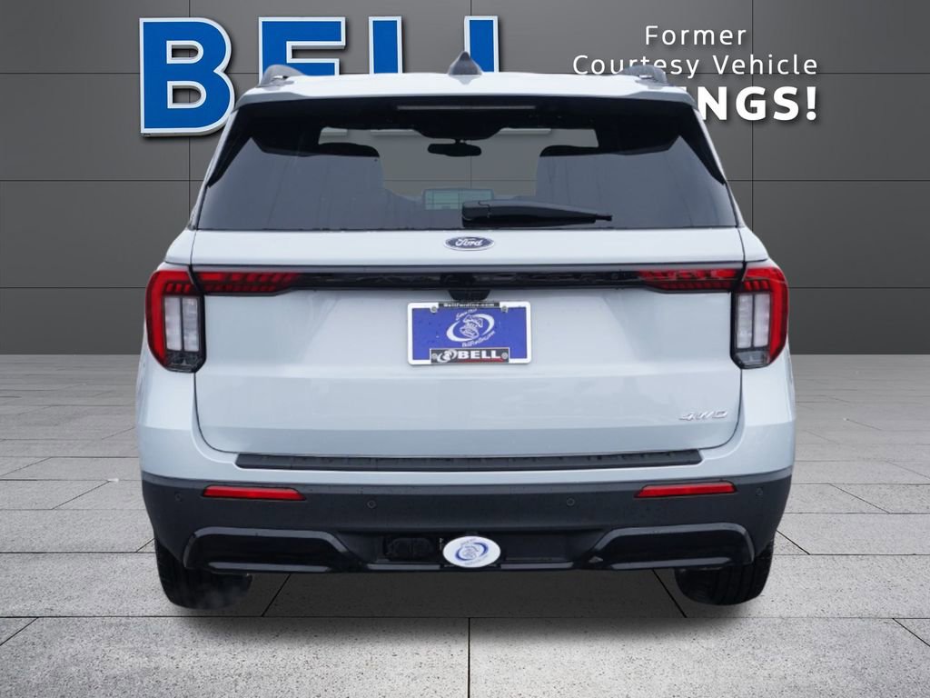 New 2026 Ford Explorer ST-Line image 4