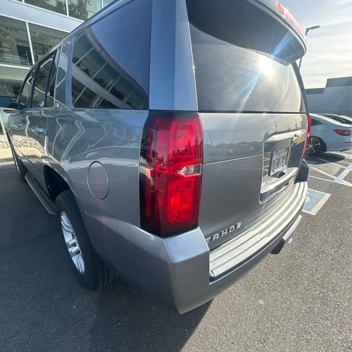 Used 2018 Chevrolet Tahoe LT image 18