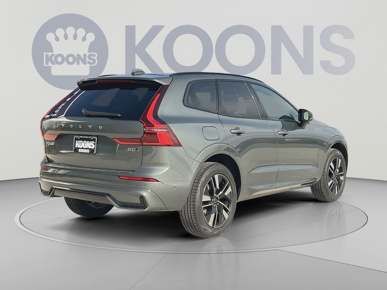 New 2026 Volvo XC60 B5 Plus w/ Protection Package Premier AWD/4WD image 16