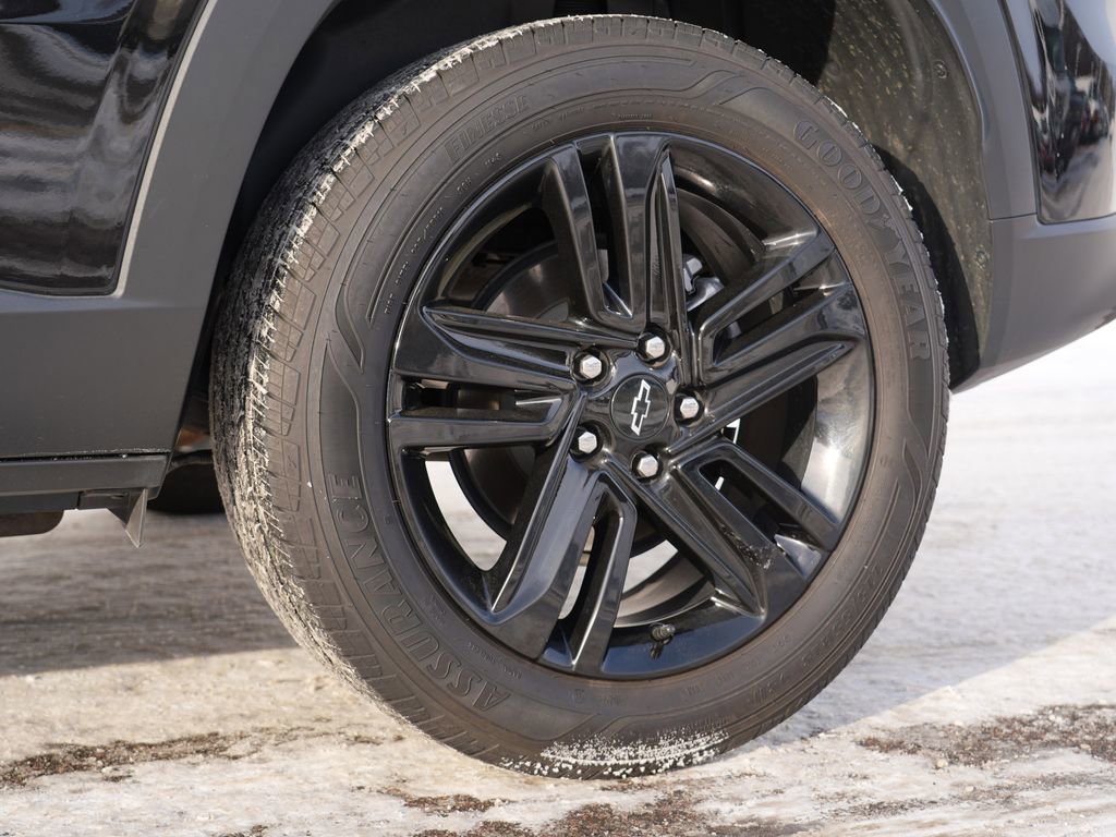 Used 2024 Chevrolet Trax ACTIV w/ Driver Confidence Package image 32