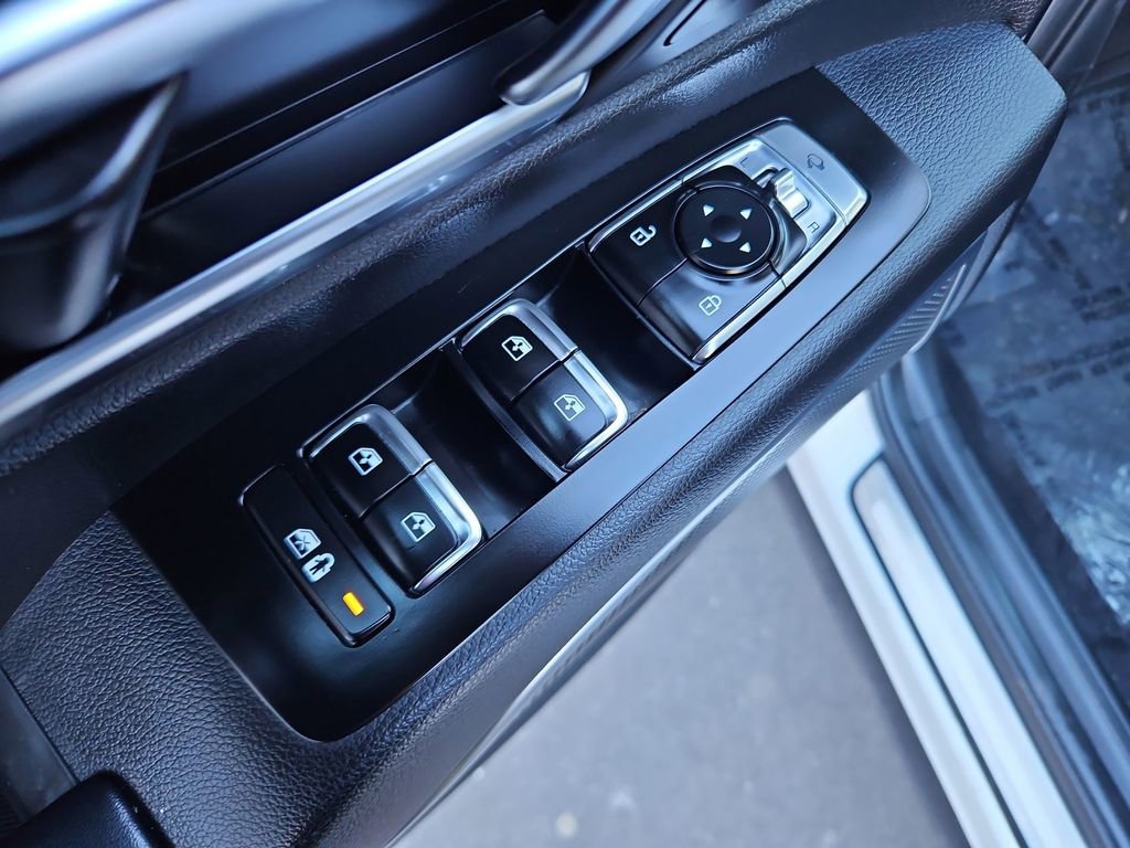 Used 2022 Kia Telluride SX w/ SX Prestige Package image 31