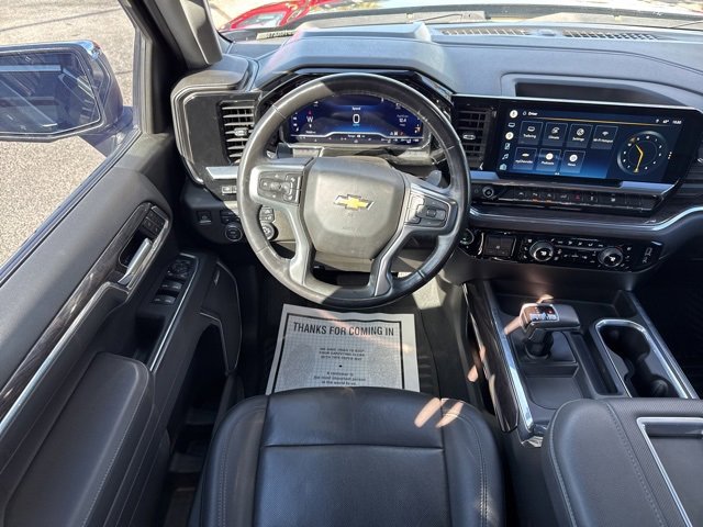 Used 2022 Chevrolet Silverado 1500 LTZ w/ LTZ Premium Package image 17