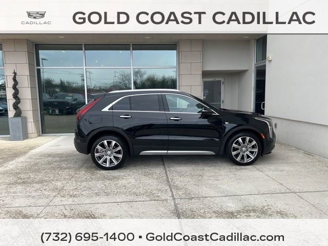 Certified 2023 Cadillac XT4 Premium Luxury image 4