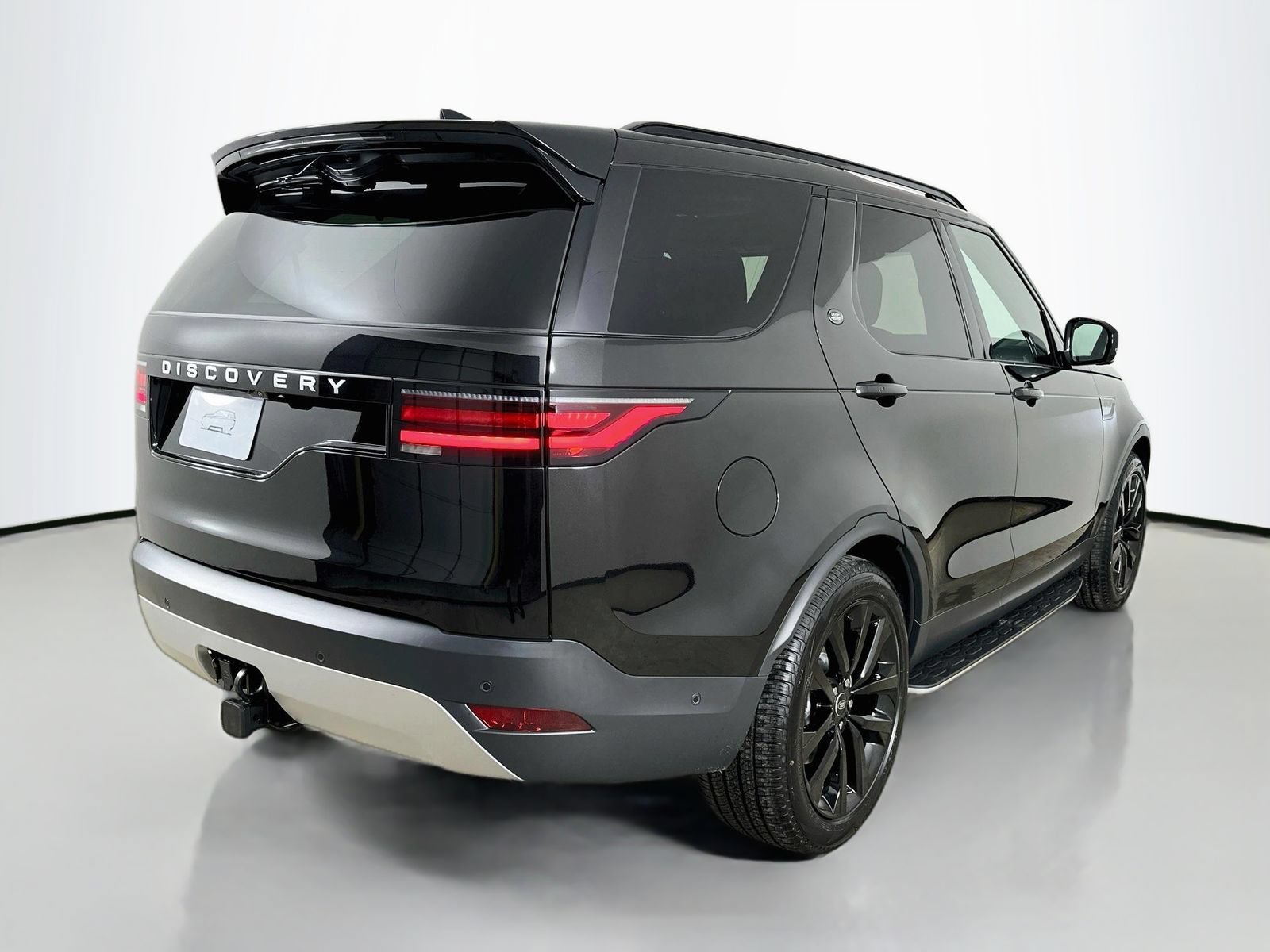 New 2026 Land Rover Discovery S AWD/4WD image 5