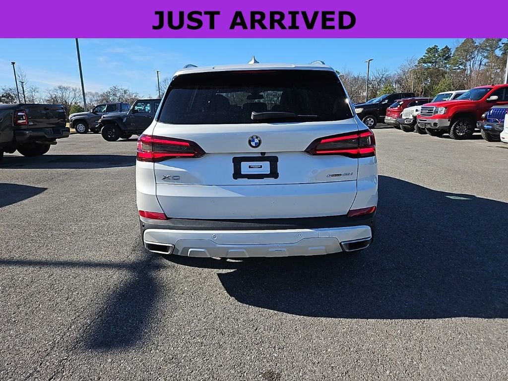 Used 2023 BMW X5 sDrive40i w/ Premium Package image 6