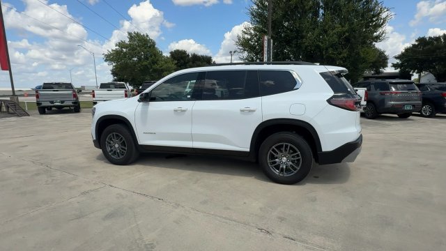 Certified 2025 GMC Acadia Elevation AWD/4WD image 6