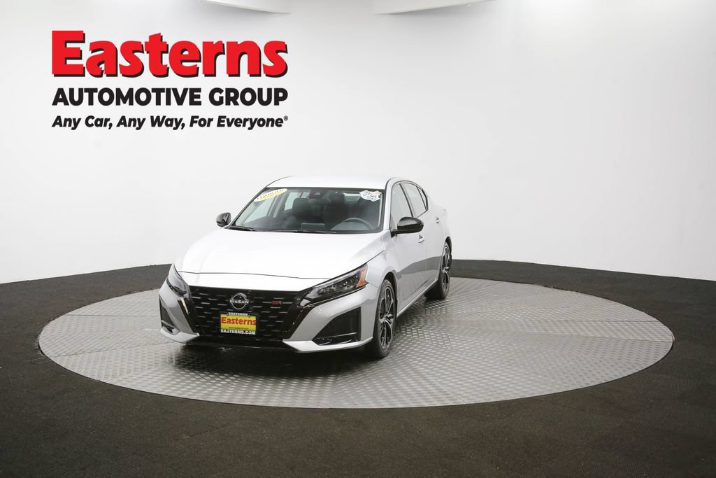 Used 2023 Nissan Altima 2.5 SR FWD image 50