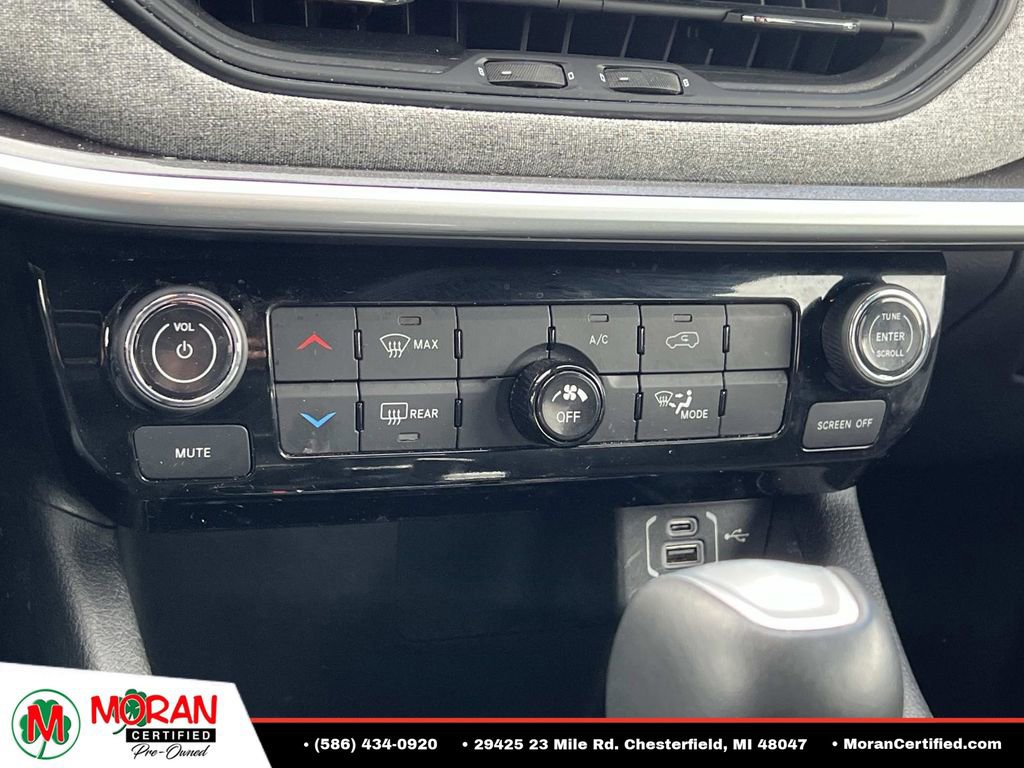 Used 2023 Jeep Compass Latitude AWD/4WD image 21