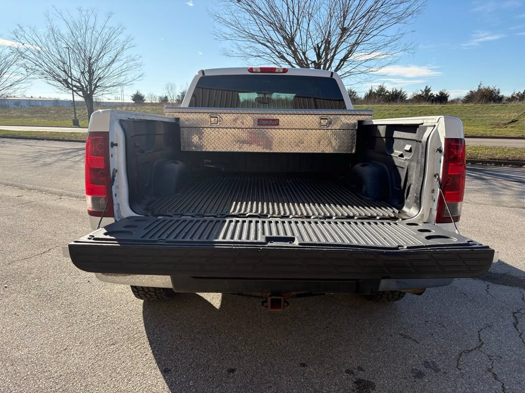 Used 2011 GMC Sierra 1500 SLE w/ Power Tech Package AWD/4WD image 8