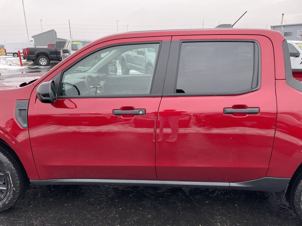 New 2026 Ford Maverick XLT w/ XLT Luxury Package image 36