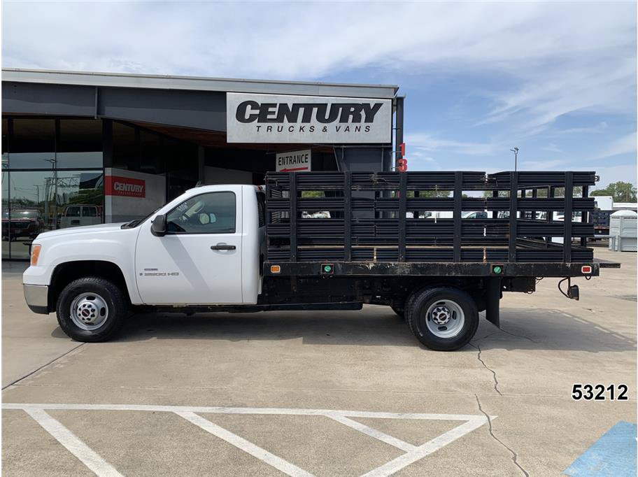 Used 2007 GMC Sierra 3500 W/T RWD image 4