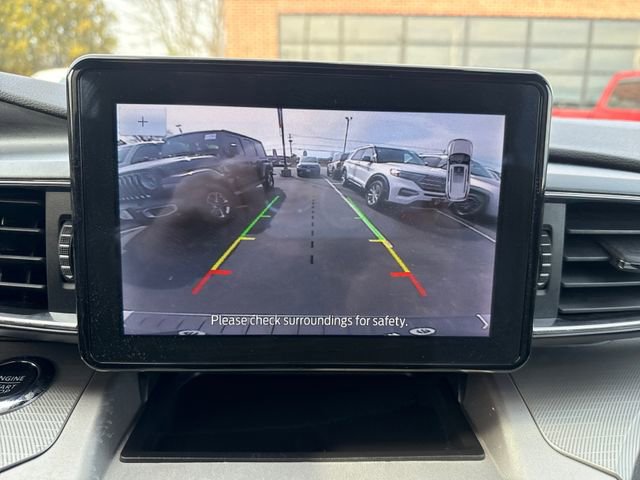 Certified 2022 Ford Explorer XLT w/ Equipment Group 202A image 24