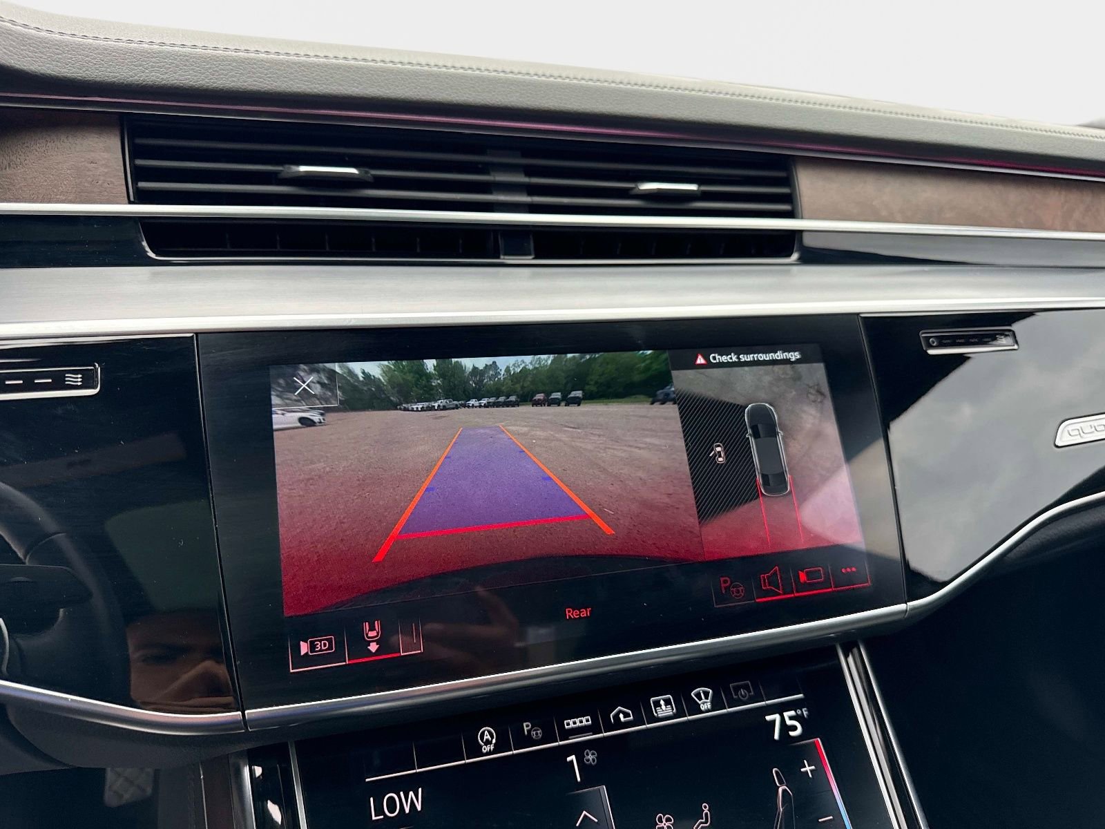 Used 2023 Audi A8 L 3.0T image 25