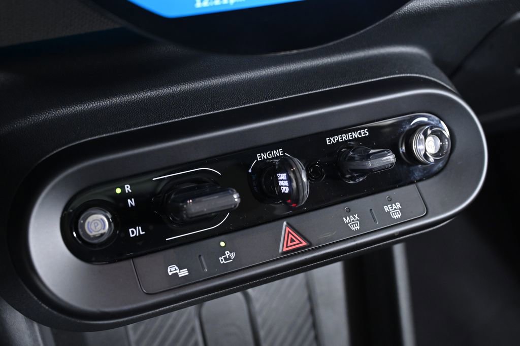 Certified 2025 MINI Cooper S image 17