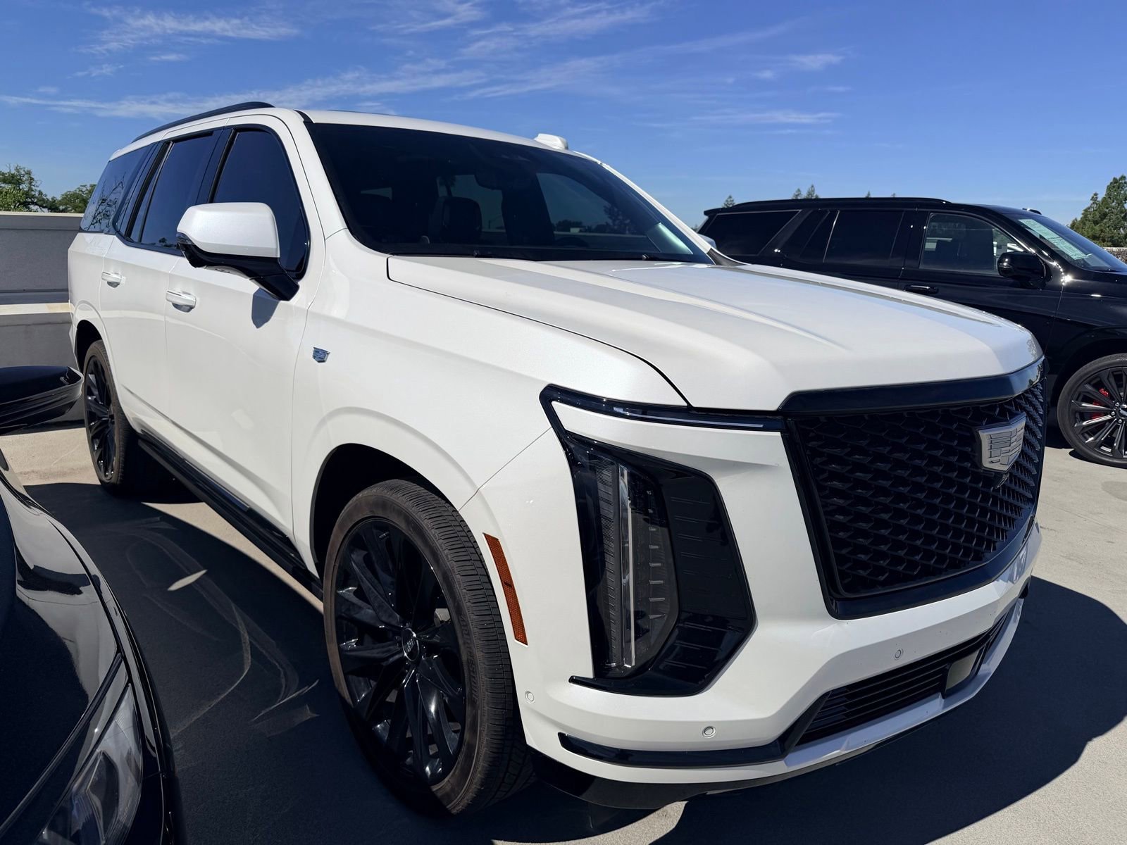 Used 2025 Cadillac Escalade Sport Platinum w/ LPO, ONYX Package image 5