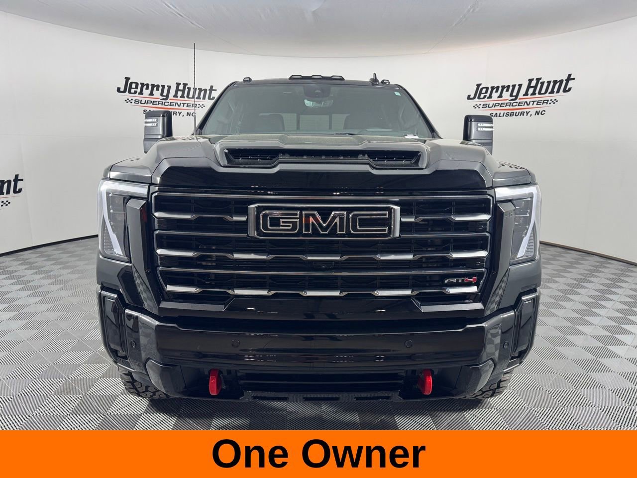 Used 2025 GMC Sierra 2500 AT4 w/ AT4 Premium Plus Package image 5